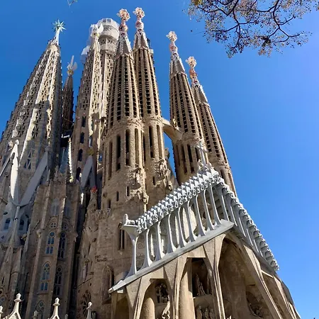 Basic Interior Sagrada Familia Excellent For Exploring Very Good Location Appartement *