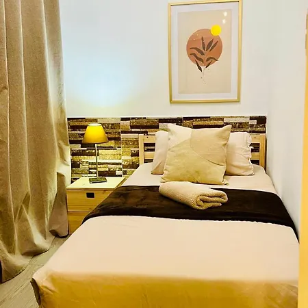 公寓 Basic Interior Sagrada Familia Excellent For Exploring Very Good Location 巴塞罗那